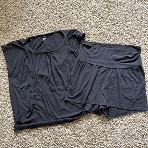 Old Navy Maternity Sunday Sleep Set